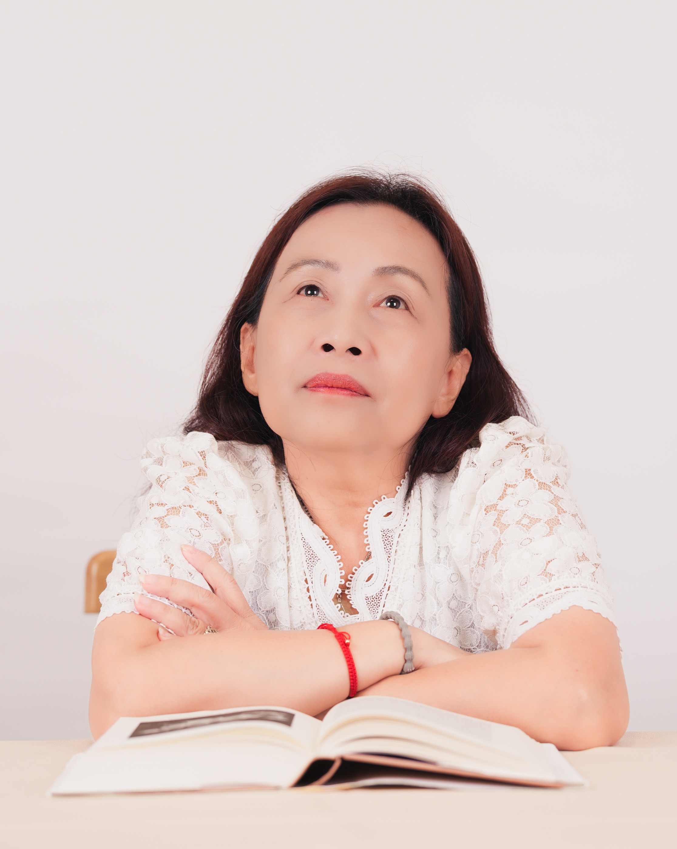Studio Portrait 60